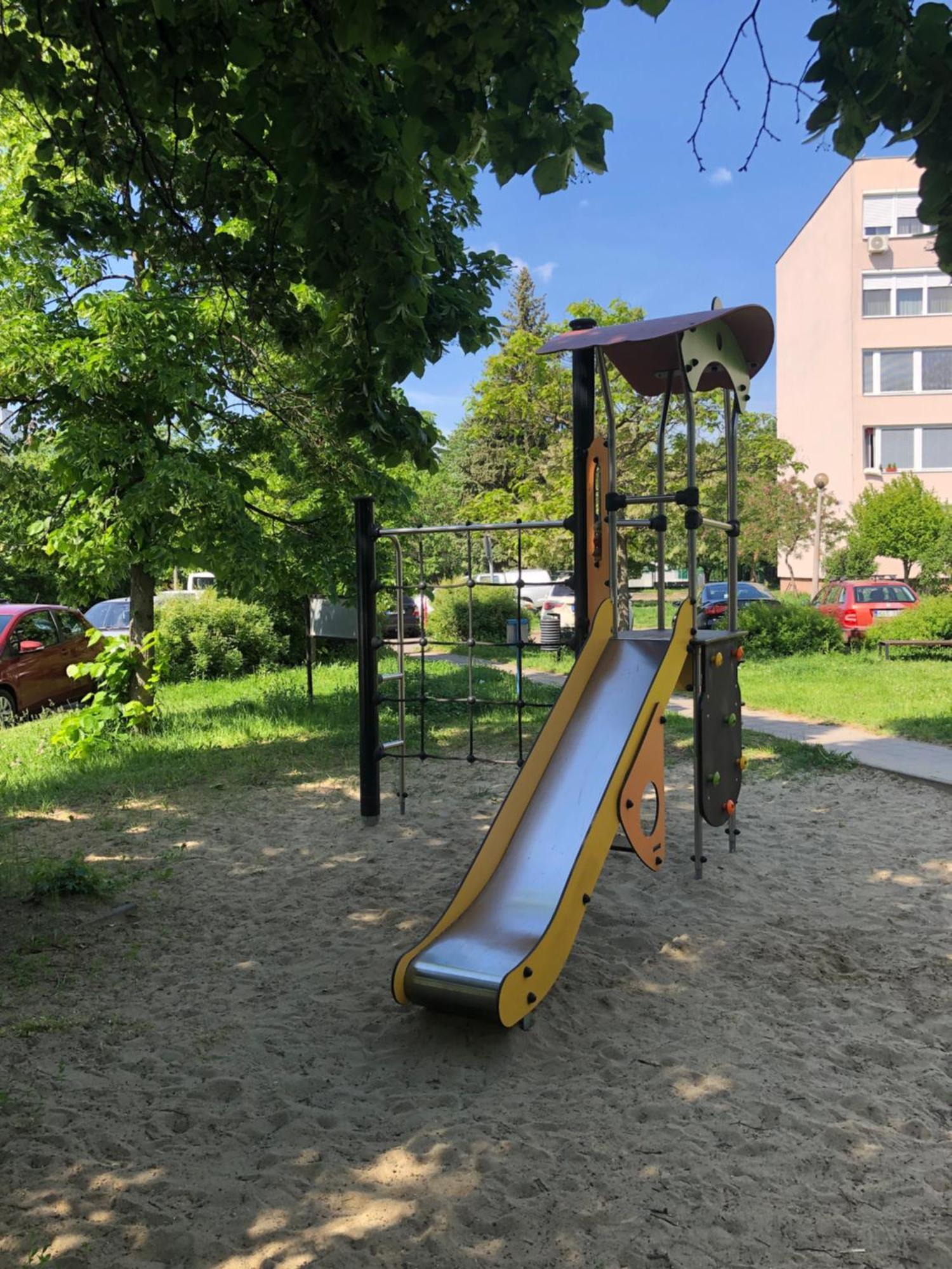 Juti Apartman Eger Exterior photo